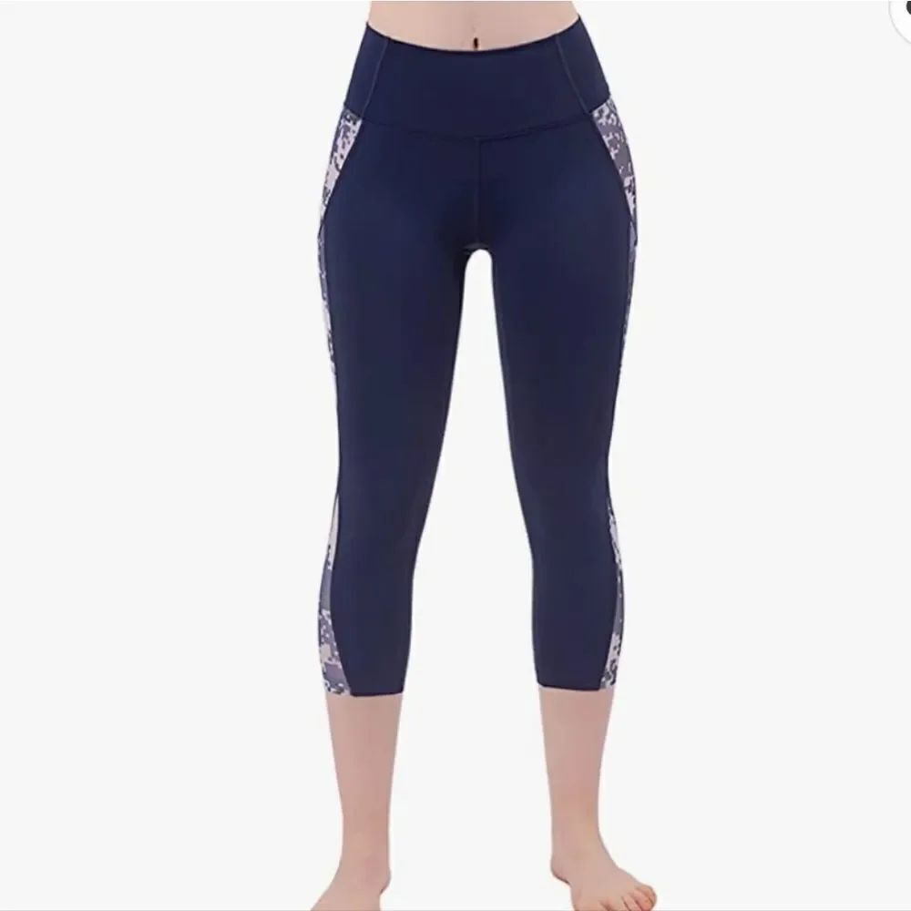 CHAMPION WOMEN'S SHORT LEGGING